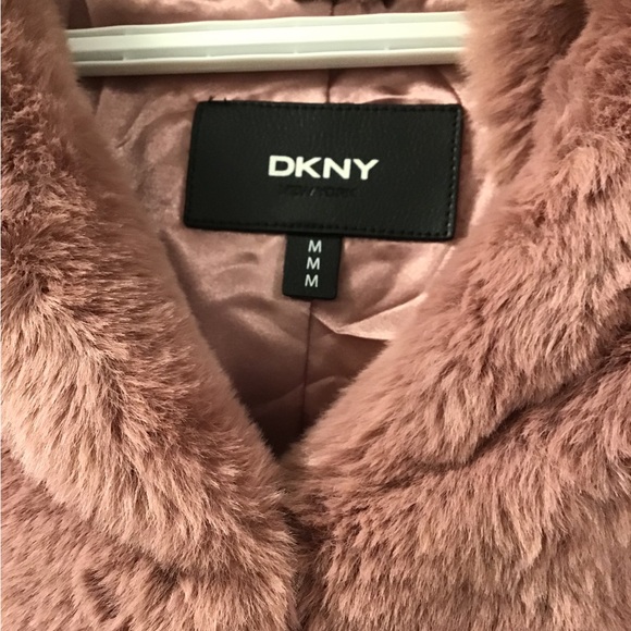 DKNY Faux fur coat - Picture 2 of 7